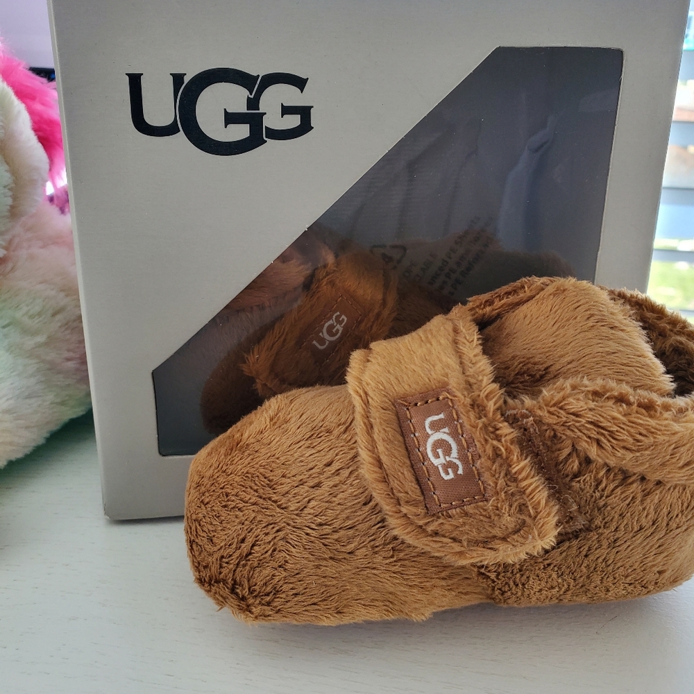 Ugg bootie for 18-24 months